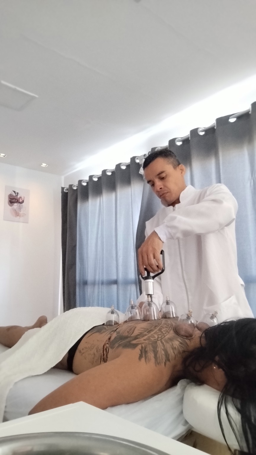 Massagem desportiva com Vinícius Nogueira em Ipanema/Copacabana/Leblon/Barra & Recreio., Rio de Janeiro