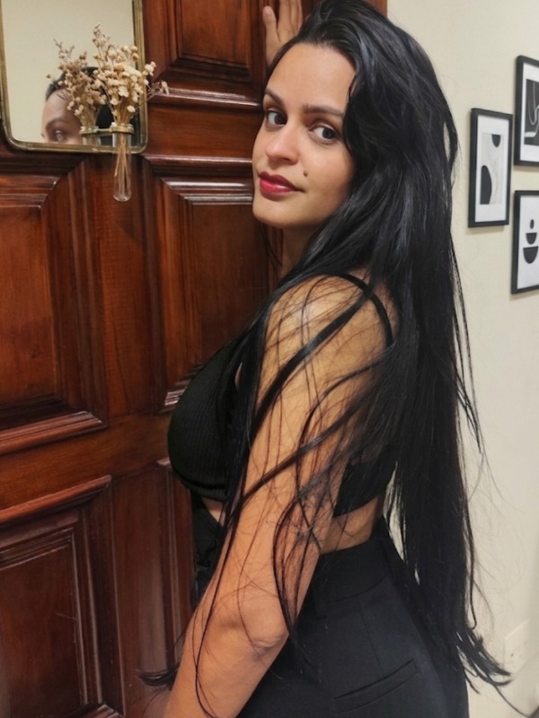 Foto 4 de Hannah em Centro